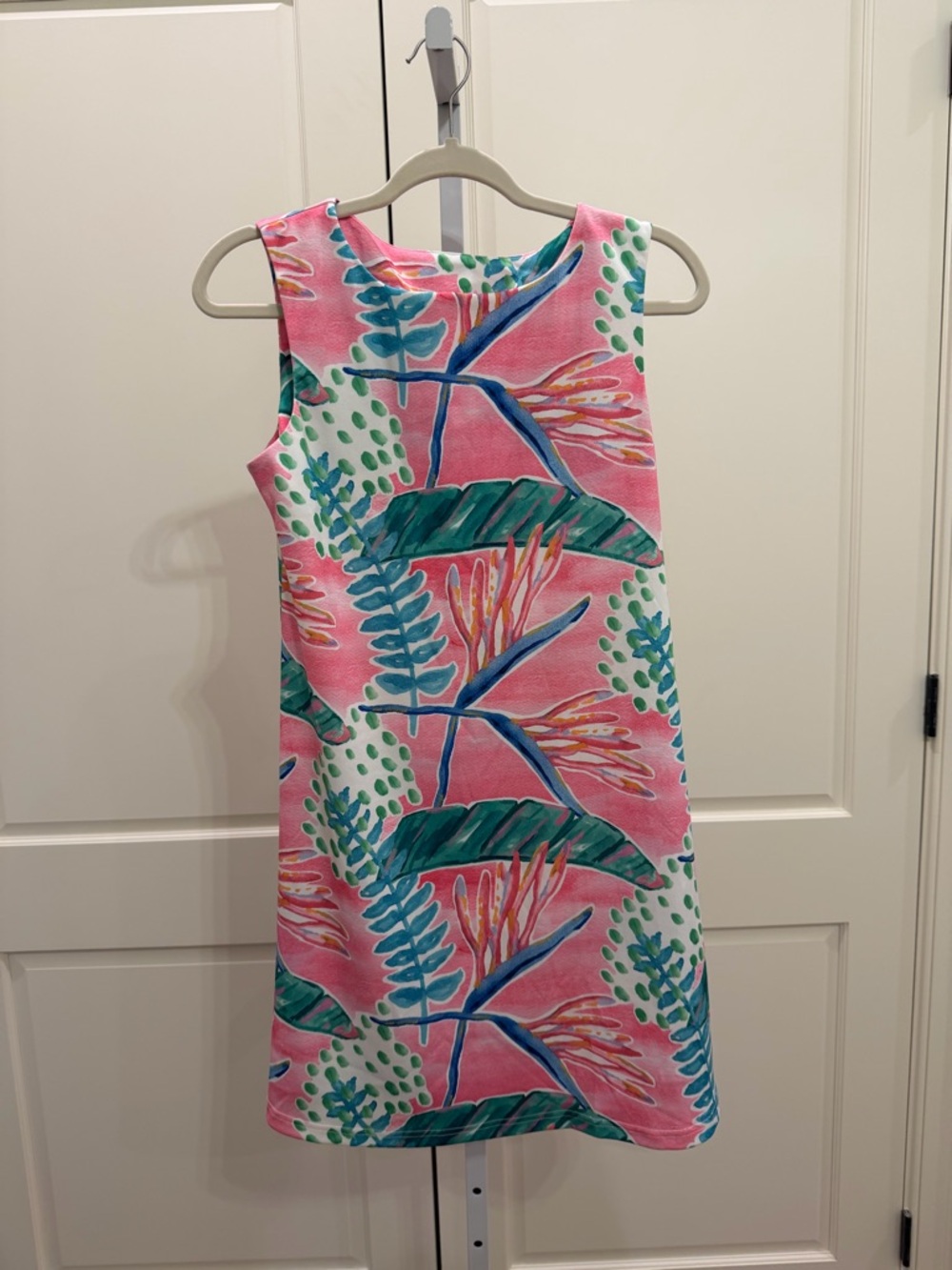 Top it Off SLEEVELESS SHEATH
DRESS | PRINTED STATEMENT DRESS - Picture 2 of 5